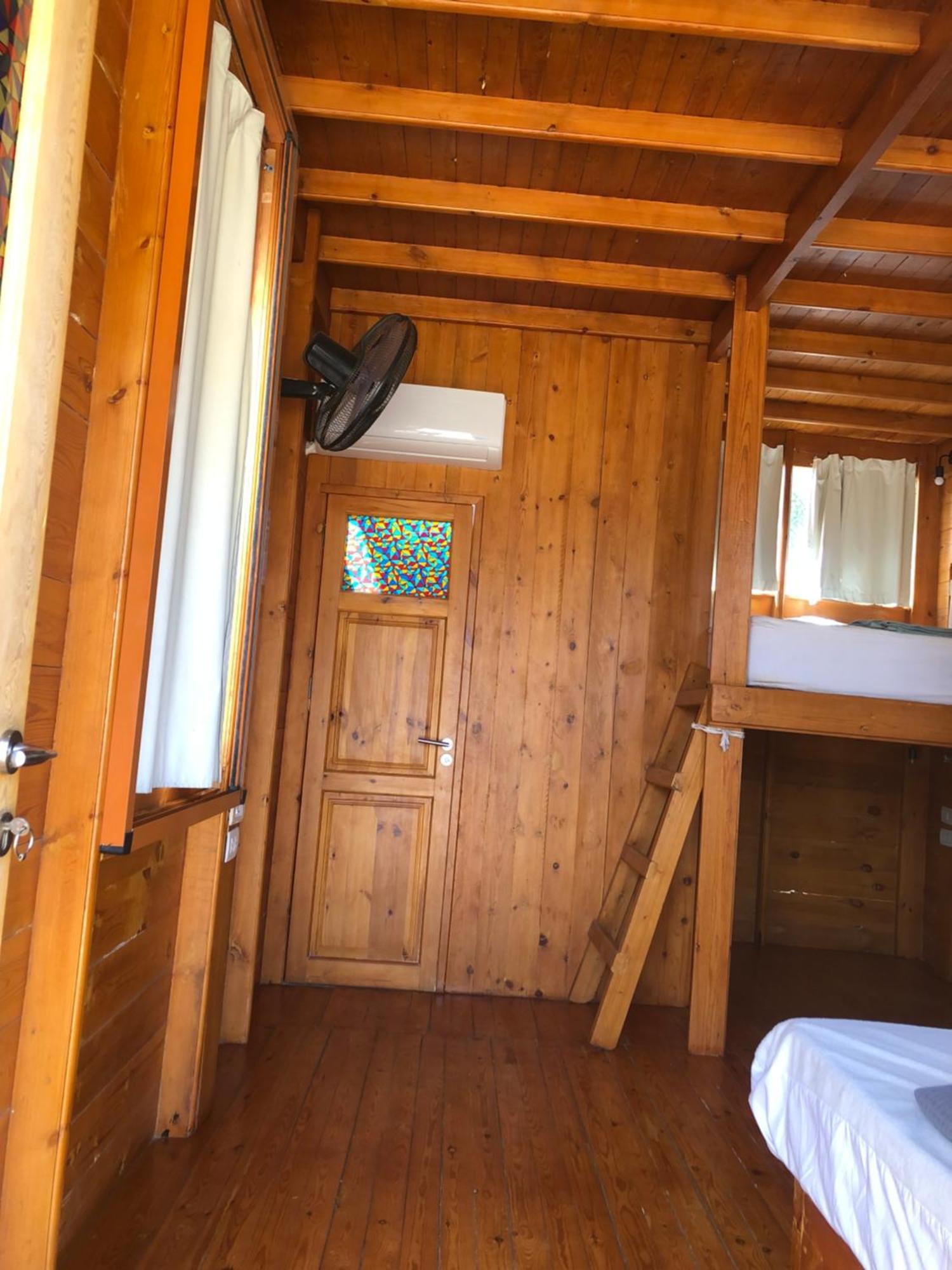 Izbat Ilyas Northern Lake Lodge מראה חיצוני תמונה